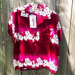 Vintage “ULUWATU” Hawaiian 🌺 print youth button D